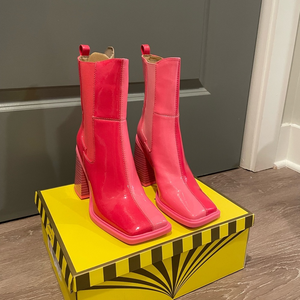 New Circus NY pink boots